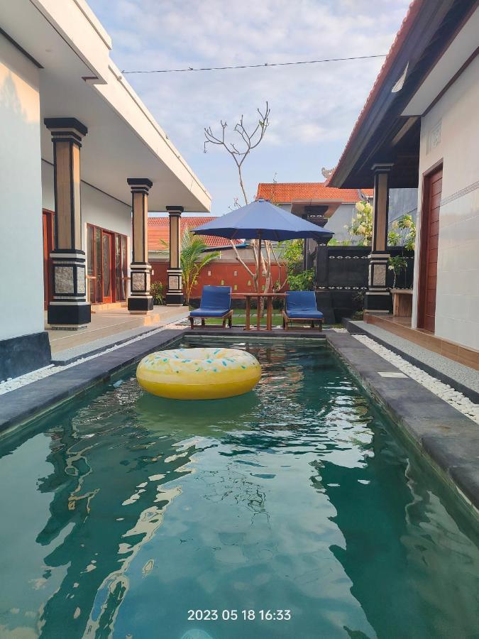 Konex Homestay Canggu Buitenkant foto